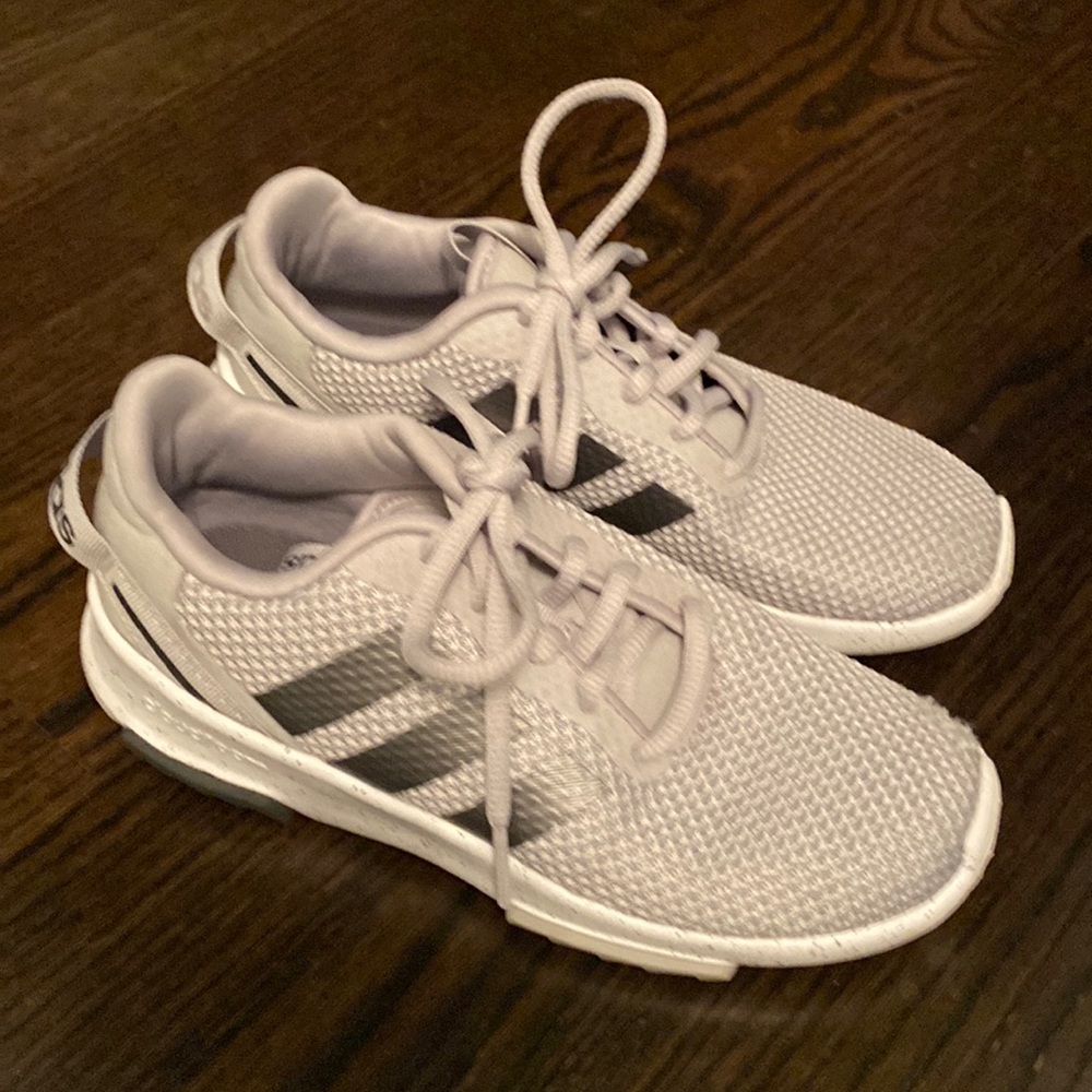 Grey Adidas shoes, size 3, EUC!